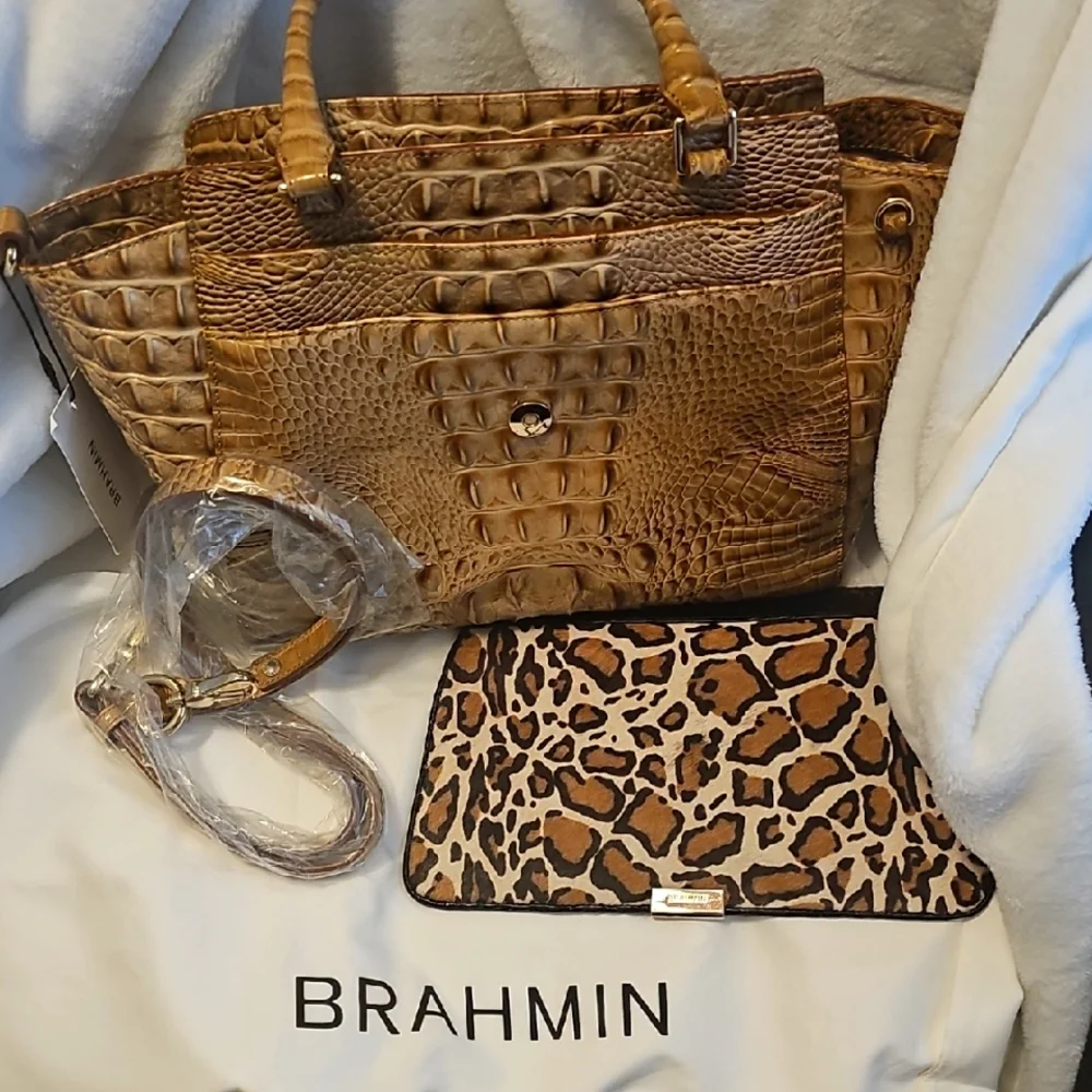 NEW W/ Tag Brahmin Tan/brown Crocodile Embossed Women's Bag - Picture 1 of 5